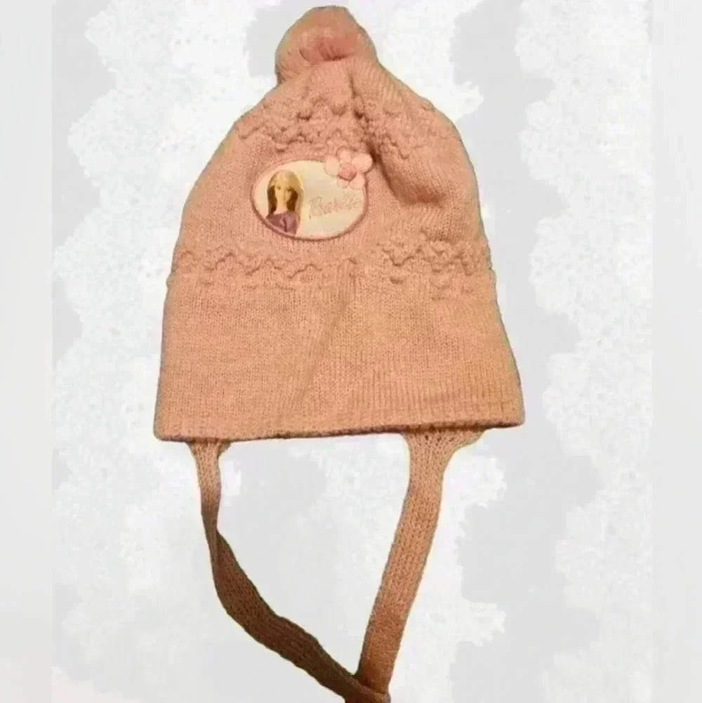 Girls vintage barbie Beanie!